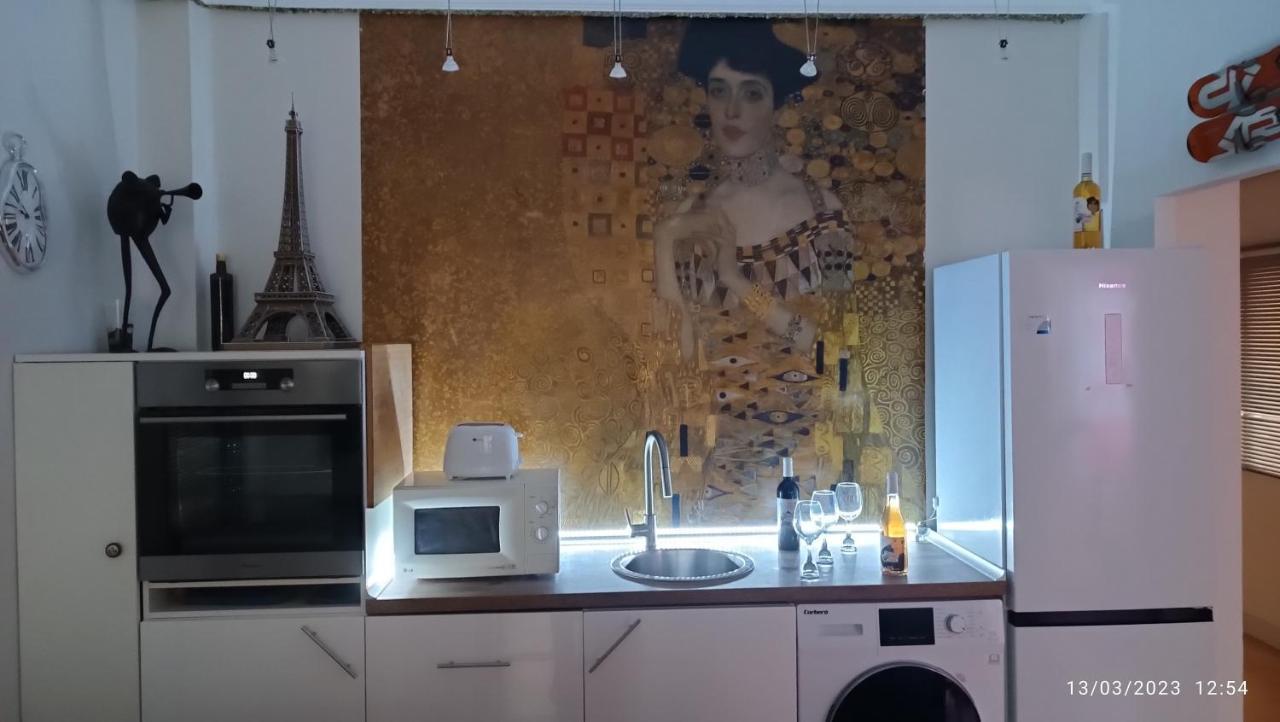 Breton Magico Apartment Logrono Bagian luar foto