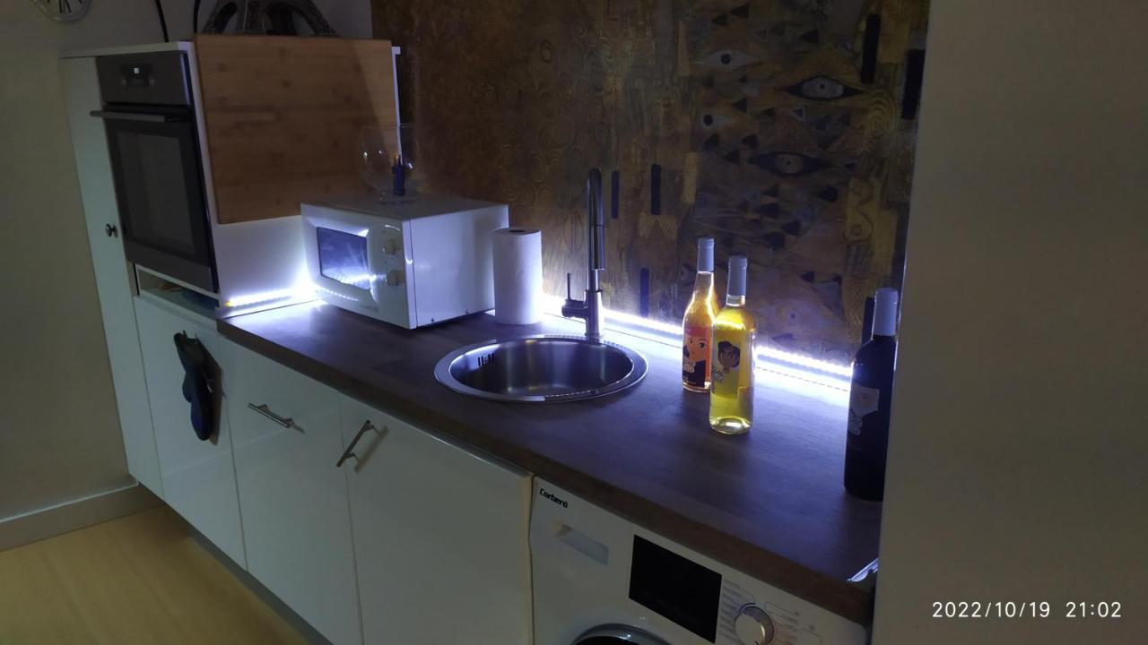 Breton Magico Apartment Logrono Bagian luar foto